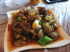 花甲-狮龙啤酒烧烤屋(建二路店)