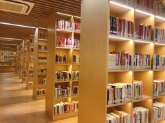 -漕河泾街道图书馆(漕河泾社区文化活动中心店)