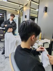 -藤野造型烫发染发