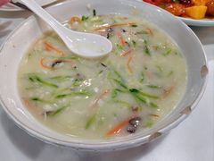 -明本湛江鸡•海鲜小厨(陈家祠店)