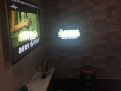 -加州红歌声宴KTV(白石洲店)