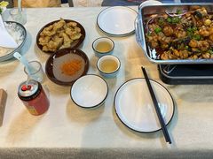 -猪三哥肥肠鸡川菜小炒