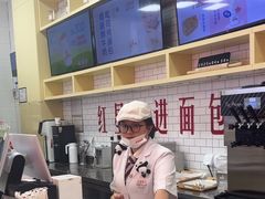 -红星前进面包牛奶公司(五道口购物中心店)