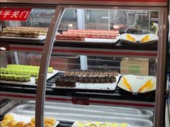 -佰烧海鲜烤肉火锅自助(世茂国际广场店)