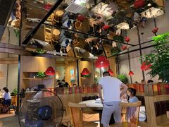 大堂-小骨煲金华砂锅(转塘金街美地店)