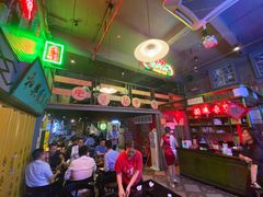 等位区-黄师傅湿辣牛肉(胡桃里店)