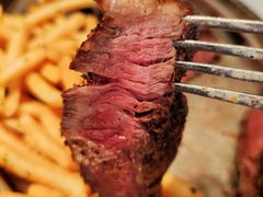 经典牛排配特色薯条-壳里西餐厅Coquille Seafood Bistro(蒙自路店)