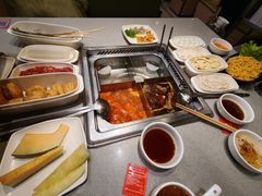 -海底捞火锅(新松江路生日主题店)