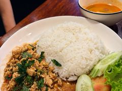 -Dang restaurant (patong phuket)