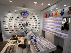 -浮光眼镜·蔡司视觉合作·数字验配中心(陆家嘴店)