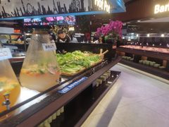 -海吃海喝海鲜烤肉炭火主题自助餐(朝阳店)