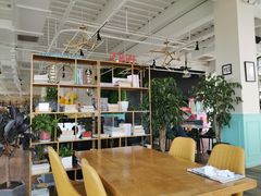-荣耀.西式融合餐厅(留云湖店)