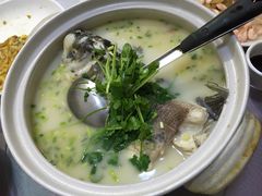 -天乐农家鱼头王(天目湖店)