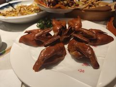 黄泥烧鸽子-燕郊烧鸽子(酷车小镇店)