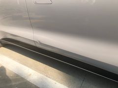 -鲨鱼皮汽车凹陷玻璃修复(静安店)