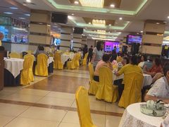 -御满江海鲜酒家(洛溪新城店)