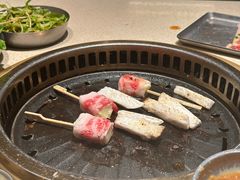 -蚂蚁洞·烤肉大营地(上海静安大悦城店)