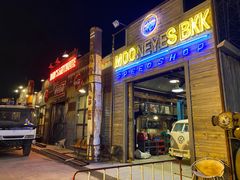 -席娜卡琳火车铁道夜市