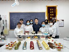 -美斯烘焙培训学院•蛋糕•面包•咖啡(宝安校区)