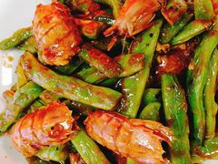 皮皮虾焖豆角-睿柏云酒店-餐厅