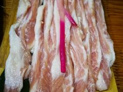 -炙忧烤肉屋(中国铁建广场店)