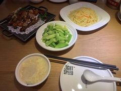 -吕氏疙瘩汤·海鲜新鲁菜(凯德mall新都心店)