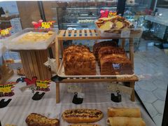 -光明牛奶棚(南泉店)