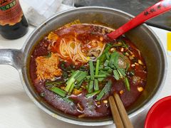 -铁锅哥米线