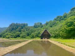 -白川乡与五箇山的合掌构造村落