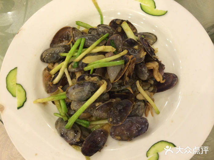 东郊椰林平价海鲜舫(大东海店)图片
