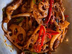 -湖泉水云间餐厅·弥勒地道菜(B座店)