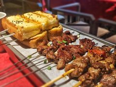 -龙巢盱眙龙虾·牛蛙·烧烤宵夜(八卦岭店)
