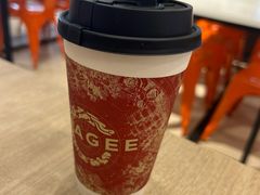 白雾红尘-霸王茶姬(大学城熙街店)