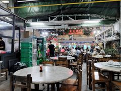 大堂-四川小胡子海鲜(丁村万人海鲜广场店)