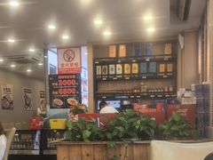 -粤盛海鲜平价店(洛溪食街店)