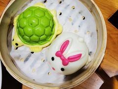 -乐忻皇朝(上海中心大厦店)