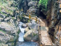 -华蓥山天意谷景区