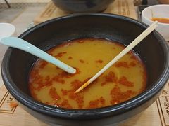 -花馬肆.云南过桥米线(汉神购物广场现场熬汤店)