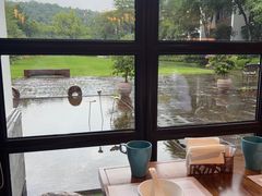 -青花餐厅(雅谷泉山庄酒店)