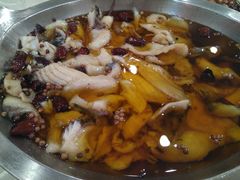 -鑫巴蜀小镇 · 水煮鱼专研店(玉桥店)