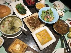 -大树餐厅(红旗街万达店)