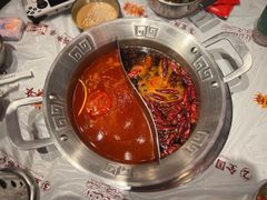 -大芊金重庆串串火锅(南京路店)