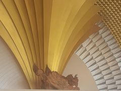 -碧中海汤泉汗蒸酒店