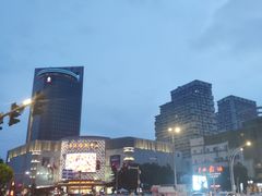 -嘉兴戴梦得购物中心