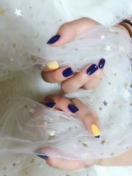 -逸日式美甲美睫工作室