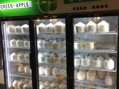 -东椰·海南椰子鸡火锅(朝阳门店)