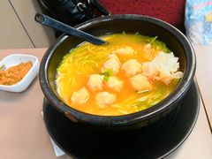 翡翠虾滑米线-灵芝妹子海鲜米线(香炉礁山姆店)
