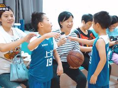 -呈康体育青少年篮球培训班(虹口店)