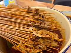 -拈签一笑黄牛肉辣卤串串