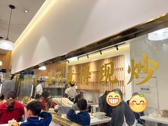-李与白包子铺(桐梓林店)
